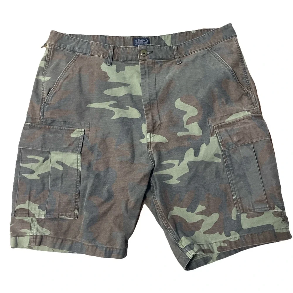 Levi's Cargo Shorts Men's Size 40 Camouflage Military Baggy‎ Skater Hipster Y2K